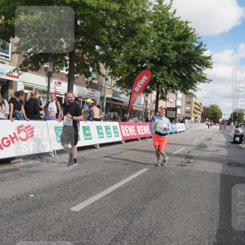 15.09.2024 - PSD Bank Halbmarathon Miley Keyser http://msf.ph/oto/7077152 15.09.2024 12:36:45 Ziel 1978, 2317, 3404, 3411 meine-sportfotos.de