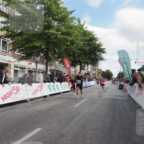 15.09.2024 - PSD Bank Halbmarathon Miley Keyser http://msf.ph/oto/7077170 15.09.2024 11:34:13 Ziel 646, 713, 1214, 1396, 1460, 1802, 2467, 2617 meine-sportfotos.de