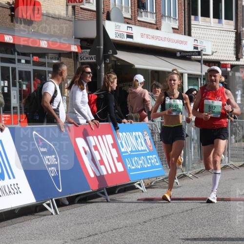15.09.2024 - PSD Bank Halbmarathon Michael Strokosch http://msf.ph/oto/7077178 15.09.2024 11:10:26 Ziel 478, 501, 507, 512, 520, 840 meine-sportfotos.de