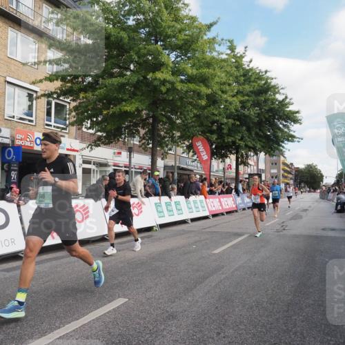 15.09.2024 - PSD Bank Halbmarathon Miley Keyser http://msf.ph/oto/7077215 15.09.2024 11:34:14 Ziel 646, 713, 1214, 1396, 1460, 1802, 2467, 2617 meine-sportfotos.de