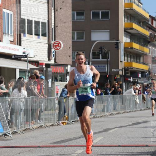 15.09.2024 - PSD Bank Halbmarathon Michael Strokosch http://msf.ph/oto/7077224 15.09.2024 11:10:30 Ziel 404, 512, 520, 840 meine-sportfotos.de