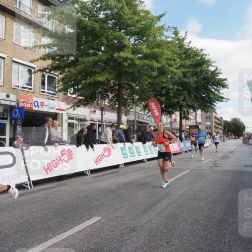 15.09.2024 - PSD Bank Halbmarathon Miley Keyser http://msf.ph/oto/7077228 15.09.2024 11:34:15 Ziel 646, 713, 1214, 1396, 1802, 2467, 2617 meine-sportfotos.de