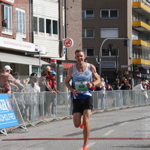 15.09.2024 - PSD Bank Halbmarathon Michael Strokosch http://msf.ph/oto/7077230 15.09.2024 11:10:31 Ziel 404, 512, 520, 840 meine-sportfotos.de