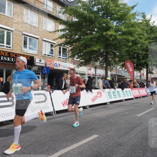 15.09.2024 - PSD Bank Halbmarathon Miley Keyser http://msf.ph/oto/7077265 15.09.2024 11:34:18 Ziel 646, 710, 713, 1214, 1396, 1802, 2467, 2617 meine-sportfotos.de