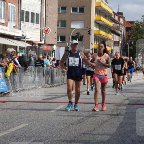 15.09.2024 - PSD Bank Halbmarathon Michael Strokosch http://msf.ph/oto/7077282 15.09.2024 12:18:24 Ziel 1713, 1853, 2016, 2154, 2351, 2450, 3048, 3064, 3093, 3136, 3141, 3453, 3454 meine-sportfotos.de