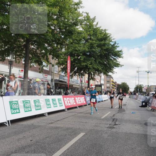 15.09.2024 - PSD Bank Halbmarathon Miley Keyser http://msf.ph/oto/7077311 15.09.2024 12:37:25 Ziel 2742, 2761, 3386 meine-sportfotos.de