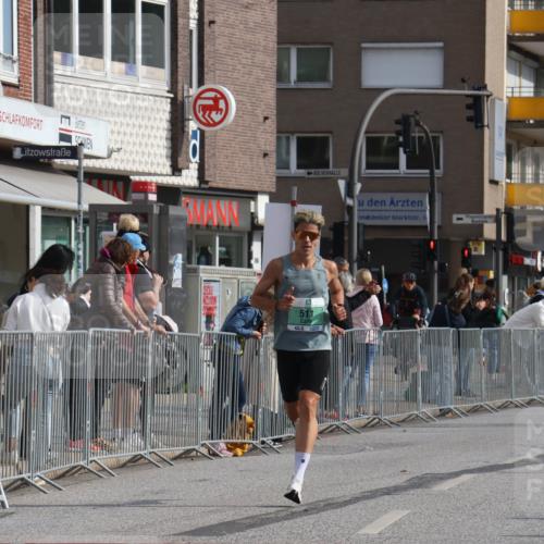 15.09.2024 - PSD Bank Halbmarathon Michael Strokosch http://msf.ph/oto/7077330 15.09.2024 11:10:41 Ziel 404, 511, 520 meine-sportfotos.de