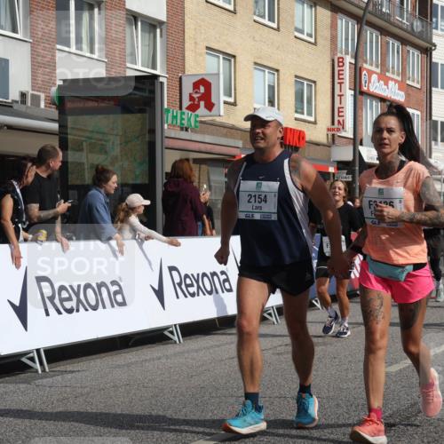 15.09.2024 - PSD Bank Halbmarathon Michael Strokosch http://msf.ph/oto/7077352 15.09.2024 12:18:28 Ziel 802, 1713, 1853, 2016, 2154, 2266, 2351, 2450, 3048, 3064, 3093, 3136, 3141, 3453, 3454, 3472, 3533 meine-sportfotos.de