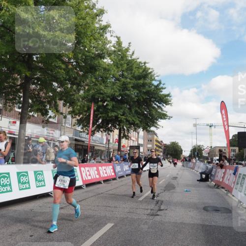 15.09.2024 - PSD Bank Halbmarathon Miley Keyser http://msf.ph/oto/7077359 15.09.2024 12:37:27 Ziel 2742, 2761, 3386 meine-sportfotos.de