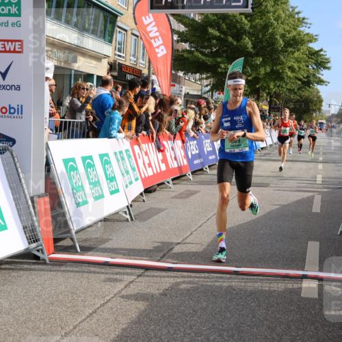 15.09.2024 - PSD Bank Halbmarathon Strokosch-Dieckow http://msf.ph/oto/7077380 15.09.2024 11:12:40 Ziel 498, 509, 528, 534, 838, 841 meine-sportfotos.de