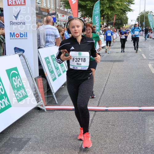 15.09.2024 - PSD Bank Halbmarathon Strokosch-Dieckow http://msf.ph/oto/7077384 15.09.2024 12:24:48 Ziel 988, 2081, 2102, 3063, 3218, 3256, 3339 meine-sportfotos.de
