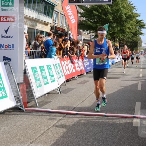 15.09.2024 - PSD Bank Halbmarathon Strokosch-Dieckow http://msf.ph/oto/7077400 15.09.2024 11:12:40 Ziel 498, 509, 528, 534, 838, 841 meine-sportfotos.de