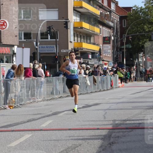 15.09.2024 - PSD Bank Halbmarathon Michael Strokosch http://msf.ph/oto/7077426 15.09.2024 11:10:48 Ziel 404, 481, 511 meine-sportfotos.de