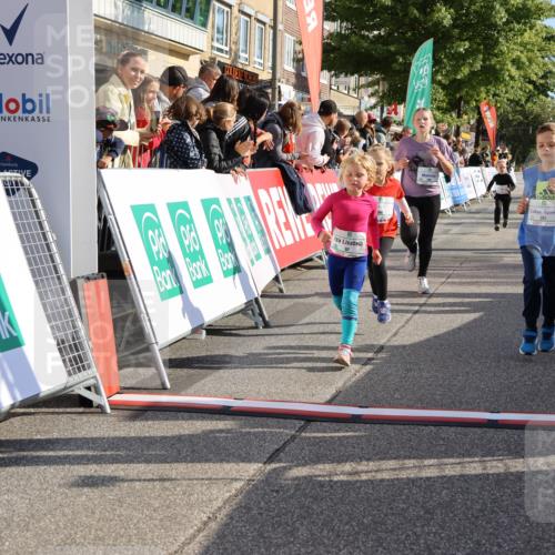 15.09.2024 - PSD Bank Halbmarathon Strokosch-Dieckow http://msf.ph/oto/7077430 15.09.2024 10:30:21 Ziel 3, 32, 97, 127, 129, 156, 218, 252, 264, 281, 289, 306 meine-sportfotos.de