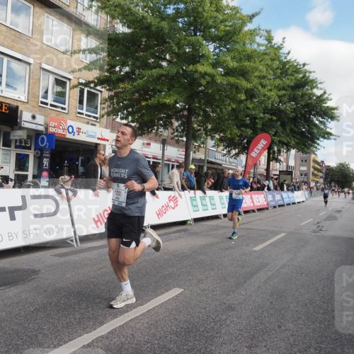 15.09.2024 - PSD Bank Halbmarathon Miley Keyser http://msf.ph/oto/7077461 15.09.2024 11:34:41 Ziel 746, 829, 1204, 1251, 1370, 1393, 1441, 1768 meine-sportfotos.de