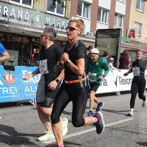 15.09.2024 - PSD Bank Halbmarathon Michael Strokosch http://msf.ph/oto/7077475 15.09.2024 12:18:36 Ziel 802, 1853, 2016, 2023, 2086, 2154, 2232, 2266, 2450, 3093, 3094, 3136, 3141, 3221, 3453, 3454, 3472, 3533 meine-sportfotos.de
