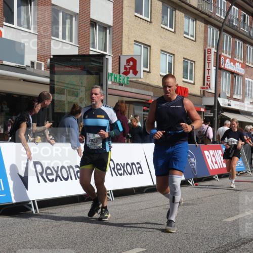 15.09.2024 - PSD Bank Halbmarathon Michael Strokosch http://msf.ph/oto/7077513 15.09.2024 12:18:39 Ziel 802, 1853, 2016, 2023, 2086, 2232, 2266, 2450, 3093, 3094, 3141, 3221, 3453, 3454, 3472, 3533 meine-sportfotos.de