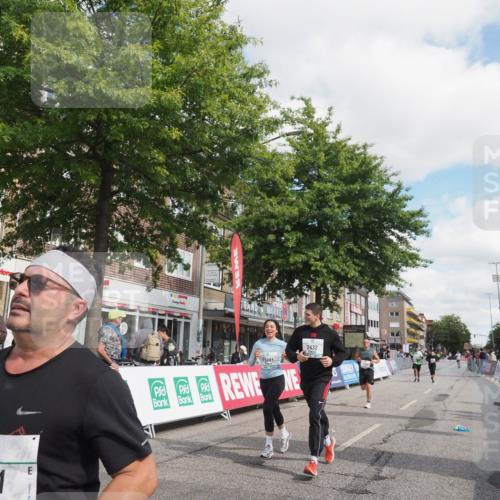 15.09.2024 - PSD Bank Halbmarathon Miley Keyser http://msf.ph/oto/7077520 15.09.2024 12:37:45 Ziel 1816, 2381, 2398, 2432, 2517, 3380, 3441, 3481 meine-sportfotos.de