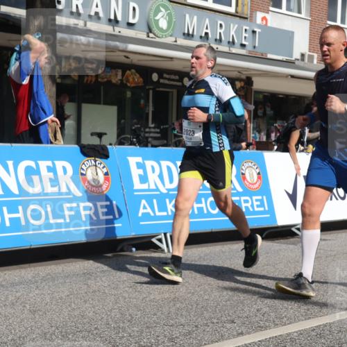 15.09.2024 - PSD Bank Halbmarathon Michael Strokosch http://msf.ph/oto/7077530 15.09.2024 12:18:40 Ziel 802, 1853, 2016, 2023, 2086, 2149, 2232, 2266, 2450, 3093, 3094, 3141, 3221, 3453, 3454, 3472, 3533 meine-sportfotos.de