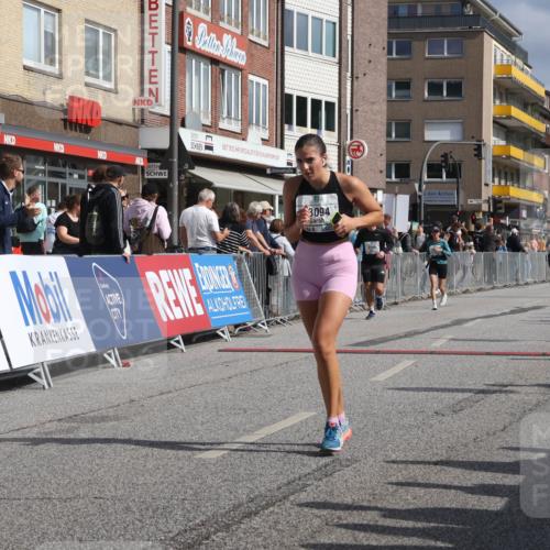 15.09.2024 - PSD Bank Halbmarathon Michael Strokosch http://msf.ph/oto/7077564 15.09.2024 12:18:43 Ziel 802, 1853, 2016, 2023, 2086, 2149, 2232, 2266, 3094, 3221, 3472, 3533 meine-sportfotos.de