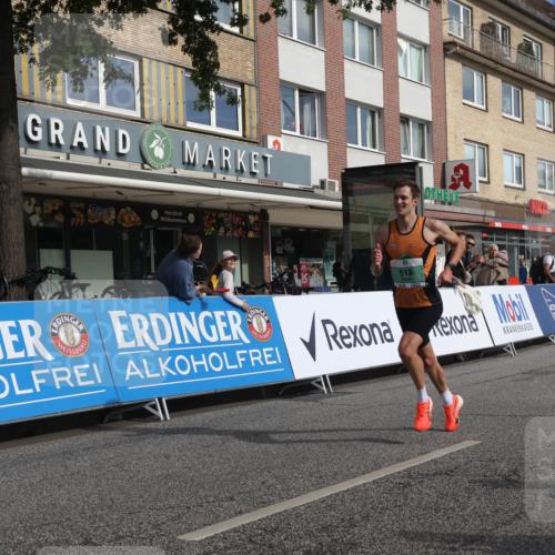 15.09.2024 - PSD Bank Halbmarathon Michael Strokosch http://msf.ph/oto/7077592 15.09.2024 11:11:12 Ziel 513, 518, 523, 524, 543 meine-sportfotos.de