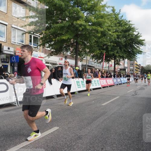 15.09.2024 - PSD Bank Halbmarathon Miley Keyser http://msf.ph/oto/7077595 15.09.2024 11:34:59 Ziel 652, 696, 907, 919, 1052, 1178, 1228, 1233, 1370, 1387, 1405, 1426, 1768, 2479, 3511 meine-sportfotos.de