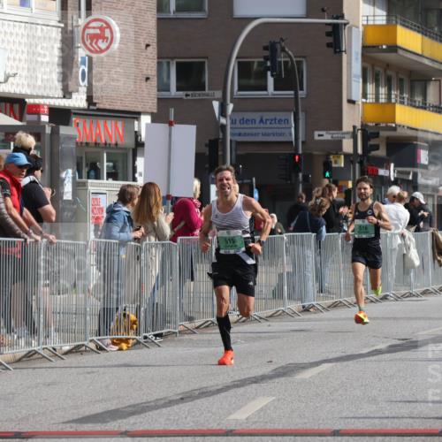 15.09.2024 - PSD Bank Halbmarathon Michael Strokosch http://msf.ph/oto/7077605 15.09.2024 11:11:26 Ziel 515, 516 meine-sportfotos.de