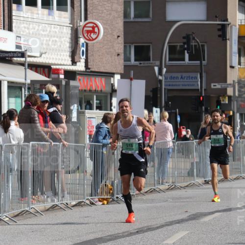 15.09.2024 - PSD Bank Halbmarathon Michael Strokosch http://msf.ph/oto/7077621 15.09.2024 11:11:27 Ziel 515, 516 meine-sportfotos.de