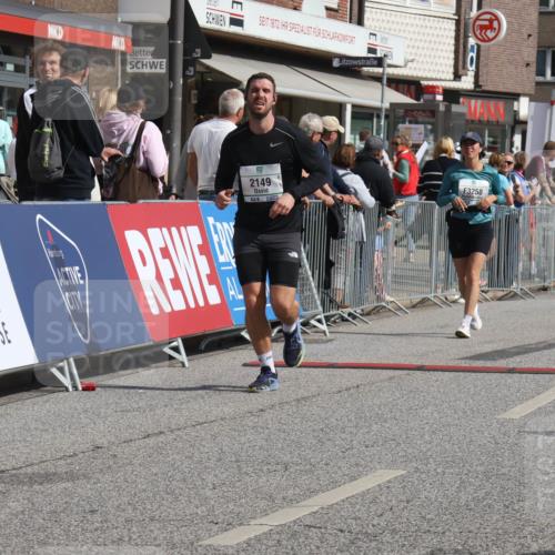 15.09.2024 - PSD Bank Halbmarathon Michael Strokosch http://msf.ph/oto/7077632 15.09.2024 12:18:47 Ziel 2023, 2086, 2149, 2232, 3094, 3221, 3258 meine-sportfotos.de