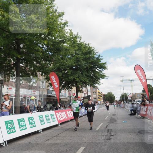 15.09.2024 - PSD Bank Halbmarathon Miley Keyser http://msf.ph/oto/7077633 15.09.2024 12:37:52 Ziel 1816, 2381, 2398, 2432, 2517, 3380, 3415, 3441, 3481 meine-sportfotos.de