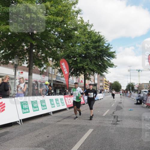 15.09.2024 - PSD Bank Halbmarathon Miley Keyser http://msf.ph/oto/7077642 15.09.2024 12:37:52 Ziel 1816, 2381, 2398, 2432, 2517, 3380, 3415, 3441, 3481 meine-sportfotos.de