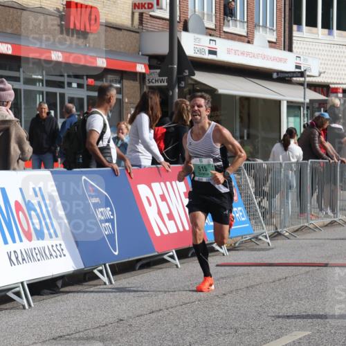 15.09.2024 - PSD Bank Halbmarathon Michael Strokosch http://msf.ph/oto/7077660 15.09.2024 11:11:29 Ziel 515, 516, 548 meine-sportfotos.de