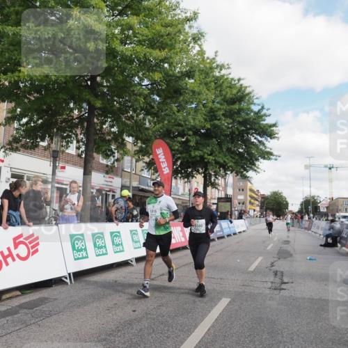 15.09.2024 - PSD Bank Halbmarathon Miley Keyser http://msf.ph/oto/7077664 15.09.2024 12:37:53 Ziel 1816, 2381, 2398, 2432, 2517, 3380, 3415, 3417, 3441, 3481 meine-sportfotos.de