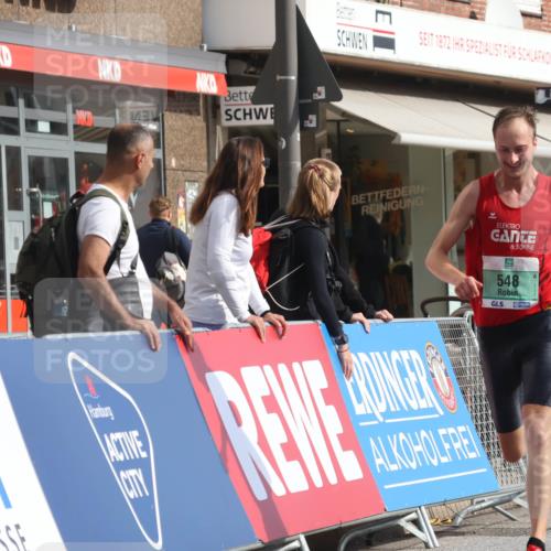 15.09.2024 - PSD Bank Halbmarathon Michael Strokosch http://msf.ph/oto/7077720 15.09.2024 11:11:34 Ziel 515, 516, 539, 548 meine-sportfotos.de
