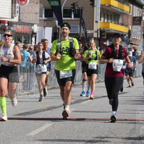 15.09.2024 - PSD Bank Halbmarathon Michael Strokosch http://msf.ph/oto/7077732 15.09.2024 12:18:56 Ziel 1728, 1729, 2149, 2412, 2821, 3106, 3258, 3419, 3446, 3447, 3500, 3561 meine-sportfotos.de