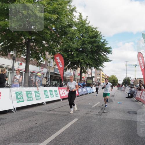 15.09.2024 - PSD Bank Halbmarathon Miley Keyser http://msf.ph/oto/7077744 15.09.2024 12:38:00 Ziel 1816, 2398, 2517, 3380, 3415, 3417 meine-sportfotos.de