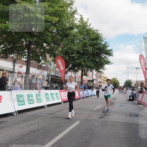 15.09.2024 - PSD Bank Halbmarathon Miley Keyser http://msf.ph/oto/7077747 15.09.2024 12:38:00 Ziel 1816, 2398, 2517, 3380, 3415, 3417 meine-sportfotos.de