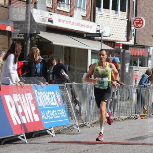 15.09.2024 - PSD Bank Halbmarathon Michael Strokosch http://msf.ph/oto/7077770 15.09.2024 11:11:39 Ziel 485, 515, 516, 539, 548 meine-sportfotos.de