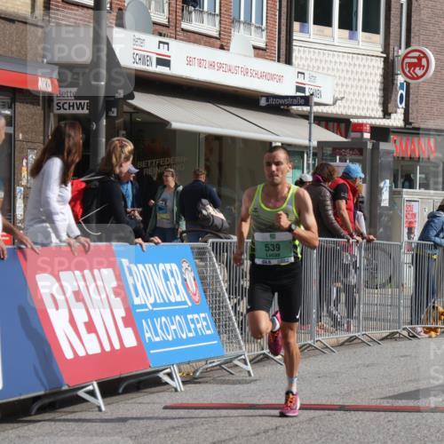 15.09.2024 - PSD Bank Halbmarathon Michael Strokosch http://msf.ph/oto/7077776 15.09.2024 11:11:39 Ziel 485, 515, 516, 539, 548 meine-sportfotos.de