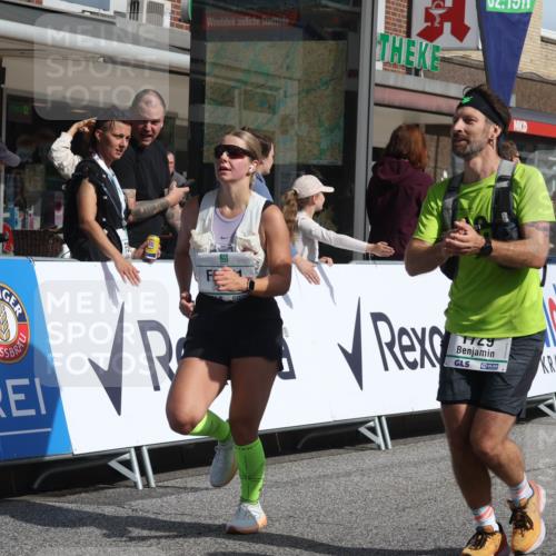 15.09.2024 - PSD Bank Halbmarathon Michael Strokosch http://msf.ph/oto/7077782 15.09.2024 12:18:59 Ziel 1728, 1729, 2149, 2412, 2821, 3106, 3258, 3419, 3446, 3447, 3500, 3561 meine-sportfotos.de