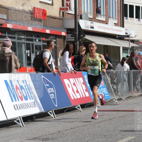 15.09.2024 - PSD Bank Halbmarathon Michael Strokosch http://msf.ph/oto/7077785 15.09.2024 11:11:40 Ziel 485, 515, 516, 539, 548 meine-sportfotos.de