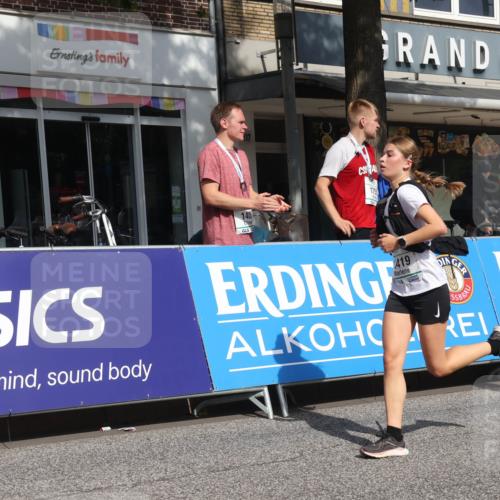 15.09.2024 - PSD Bank Halbmarathon Michael Strokosch http://msf.ph/oto/7077823 15.09.2024 12:19:02 Ziel 1728, 1729, 1828, 2412, 2821, 3103, 3106, 3258, 3419, 3446, 3447, 3500, 3561 meine-sportfotos.de