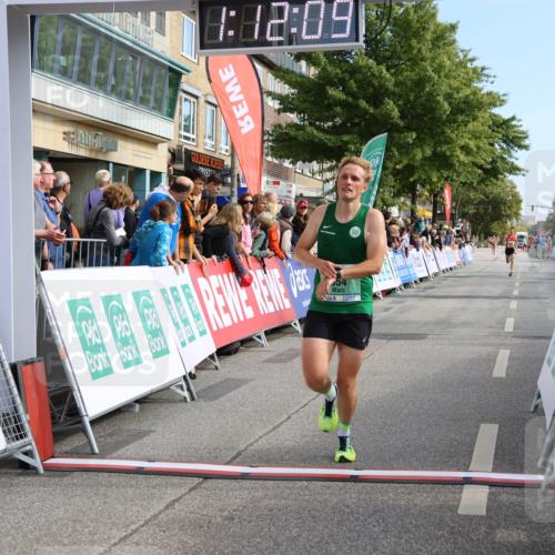 15.09.2024 - PSD Bank Halbmarathon Strokosch-Dieckow http://msf.ph/oto/7077847 15.09.2024 11:13:00 Ziel 517, 554, 566 meine-sportfotos.de