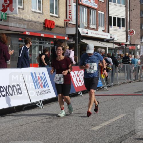 15.09.2024 - PSD Bank Halbmarathon Michael Strokosch http://msf.ph/oto/7077869 15.09.2024 12:19:08 Ziel 1728, 1729, 1828, 2412, 2821, 3103, 3106, 3373, 3419, 3446, 3447, 3500, 3561 meine-sportfotos.de