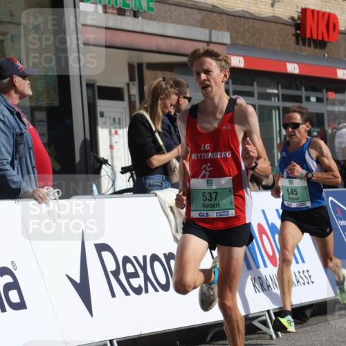 15.09.2024 - PSD Bank Halbmarathon Michael Strokosch http://msf.ph/oto/7077888 15.09.2024 11:11:58 Ziel 503, 537, 545 meine-sportfotos.de