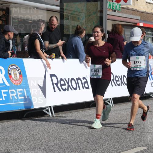 15.09.2024 - PSD Bank Halbmarathon Michael Strokosch http://msf.ph/oto/7077895 15.09.2024 12:19:10 Ziel 1728, 1729, 1828, 2412, 2821, 3103, 3106, 3373, 3419, 3446, 3447, 3500, 3561 meine-sportfotos.de