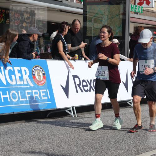 15.09.2024 - PSD Bank Halbmarathon Michael Strokosch http://msf.ph/oto/7077901 15.09.2024 12:19:10 Ziel 1728, 1729, 1828, 2412, 2821, 3103, 3106, 3373, 3419, 3446, 3447, 3500, 3561 meine-sportfotos.de