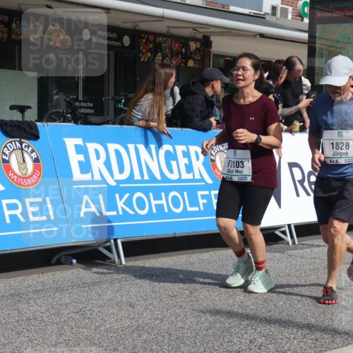 15.09.2024 - PSD Bank Halbmarathon Michael Strokosch http://msf.ph/oto/7077913 15.09.2024 12:19:10 Ziel 1728, 1729, 1828, 2412, 2821, 3103, 3106, 3373, 3419, 3446, 3447, 3500, 3561 meine-sportfotos.de