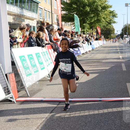 15.09.2024 - PSD Bank Halbmarathon Strokosch-Dieckow http://msf.ph/oto/7077926 15.09.2024 10:30:42 Ziel 303 meine-sportfotos.de
