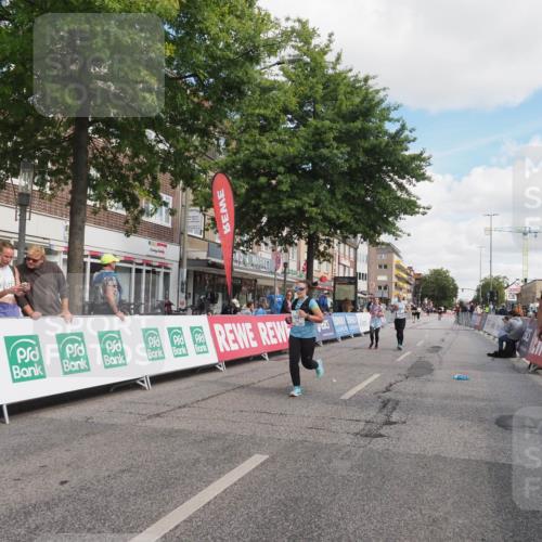 15.09.2024 - PSD Bank Halbmarathon Miley Keyser http://msf.ph/oto/7077941 15.09.2024 12:38:57 Ziel 3123, 3332, 3333, 3381 meine-sportfotos.de